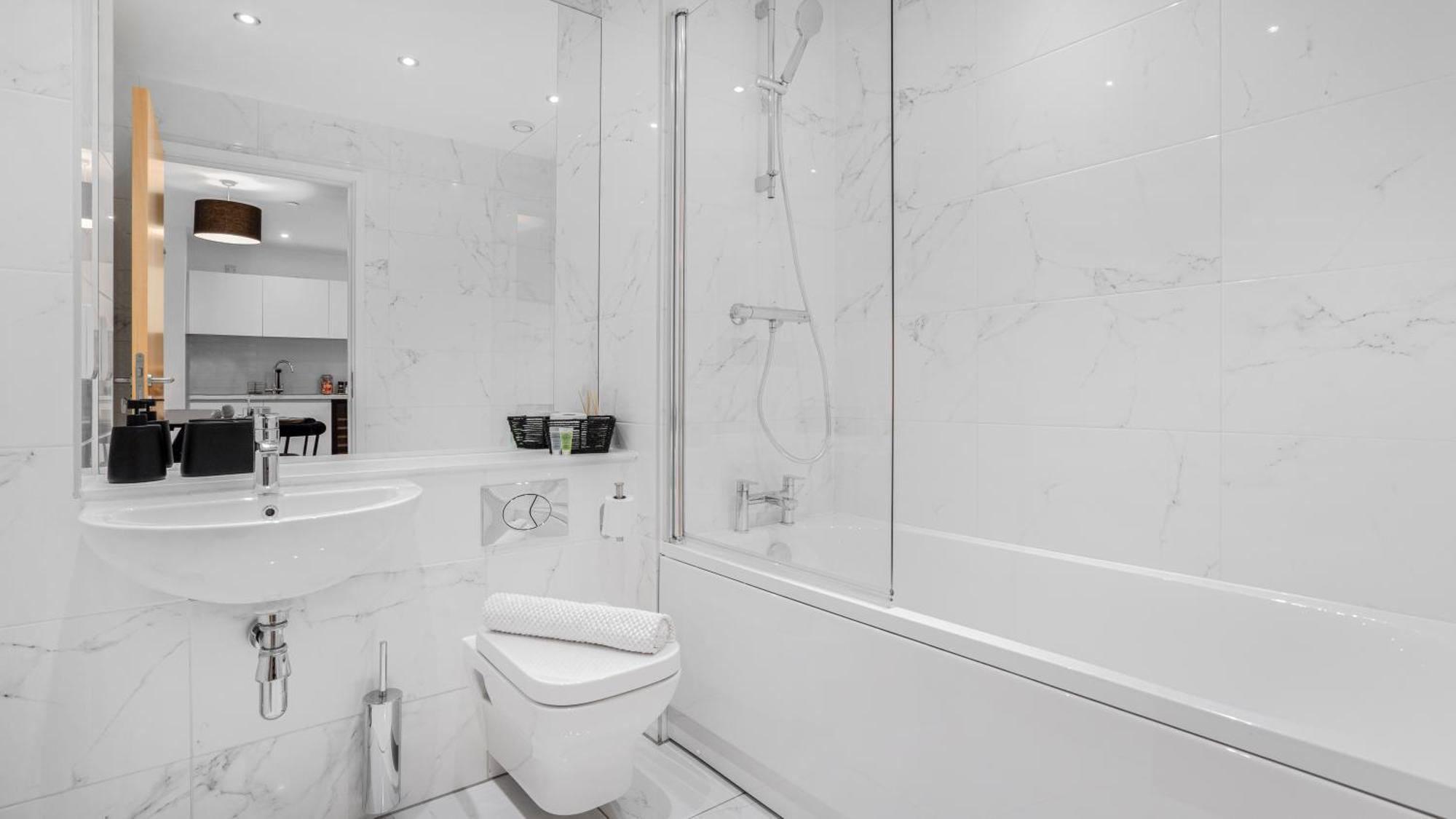 Axium Escape- 2 Bed Apartment, Birmingham City Centre Экстерьер фото